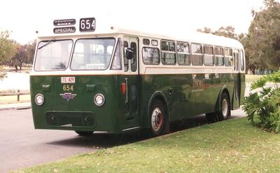Mtt 654 aec regal vi u2ra 2 door bmwa 26 11 89