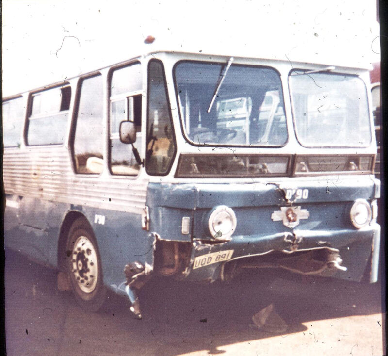 Wagr 90 rrs dp90 leyland lion psr1 1 blue livery accident v2