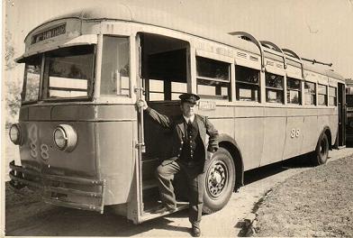 Leyland tb5 wagt 38 mtt 38 with driver